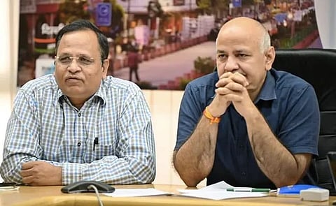 मनीष सिसोदिया, सत्येंद्र जैन यांचा राजीनामा राष्ट्रपतींनी स्वीकारला