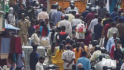 India Population | चीनला मागे टाकून भारत बनला जगातील सर्वाधिक लोकसंख्येचा देश- UN