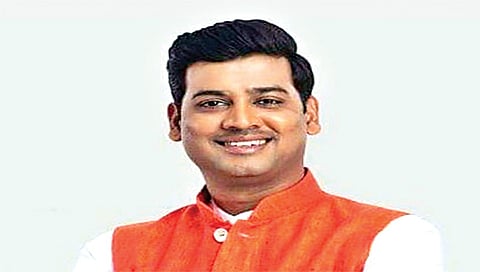 शिवसेना खासदार श्रीकांत शिंदे दिल्लीला रवाना; भाजप नेत्यांची भेट घेण्याची शक्यता
