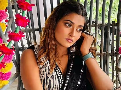 akanksha dube