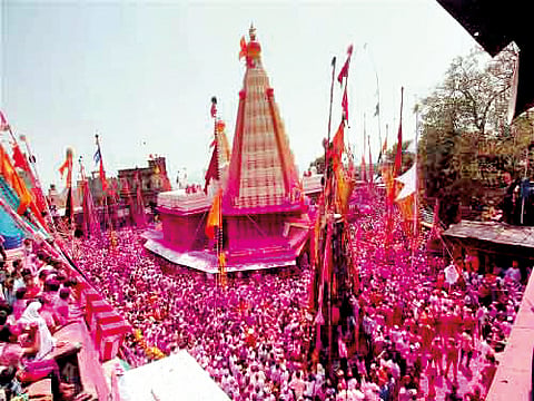 Jotiba Chaitra Yatra 2023 : ४८ तास अखंड सेवा; रुग्णसेवा, अन्नसेवेने भाविक, समाधानी