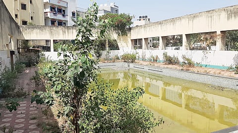 सांगा, आम्ही पोहायचे कुठे ? घोरपडीतील नागरिकांचा सवाल