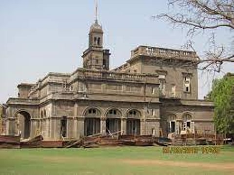Pune News : पुढील वर्षापासून पदव्युत्तर पदवी एक वर्षाची