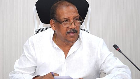 सामाजिक न्याय विभागाच्या महामंडळांच्या धर्तीवर आदिवासी विकास विभाग महामंडळामार्फत योजना राबविणार : डॉ. विजयकुमार गावित