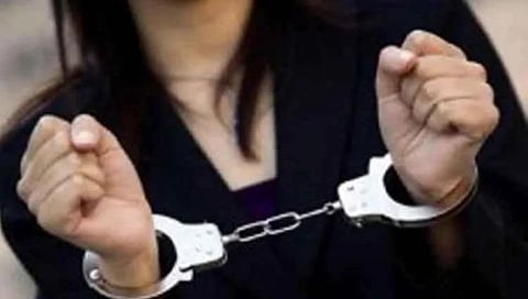 नाशिक : गुंतवणूकदारांना कोट्यवधी रुपयांचा गंडा घालणारी महिला गजाआड