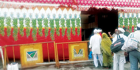 आळंदी : माउलींच्या पहिल्या मुक्कामासाठी आजोळघरी लगबग