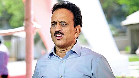 Girish Mahajan
