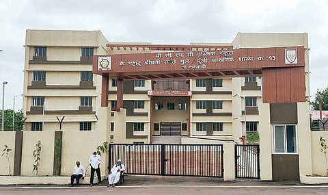 मोशी : बोर्हाडेवाडीची नवी शाळा सोमवारपासून गजबजणार