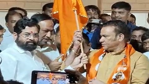 शशिकांत शिंदे यांचे बंधु एकनाथ शिंदेच्या शिवसेनेत