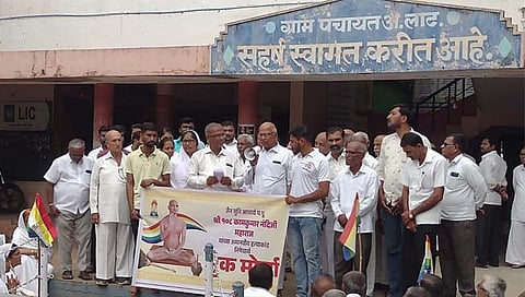 कोल्हापूर: अब्दुललाट येथे जैन मुनी हत्येच्या निषेधार्थ मूक मोर्चा
