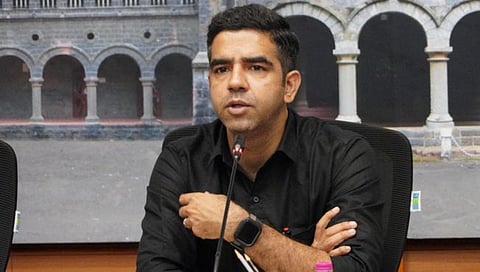 जिल्हाधिकारी जलज शर्मा