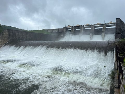 चासकमान धरण दुसर्यांदा ‘ओव्हरफ्लो’