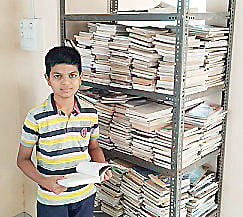 कोपरगाव : ‘तो’ फुलवितो वाचनातून चैतन्य..!