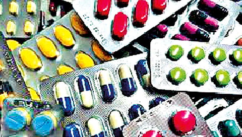 Generic medicine : रुग्णांना जेनेरिक औषधे लिहून देणे बंधनकारक