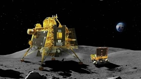 Chandrayan 3 : भारताने ‘Chandrayan 3’ लँडिंगसाठी दक्षिण ध्रुवच का निवडला? जाणून घ्या सविस्तर