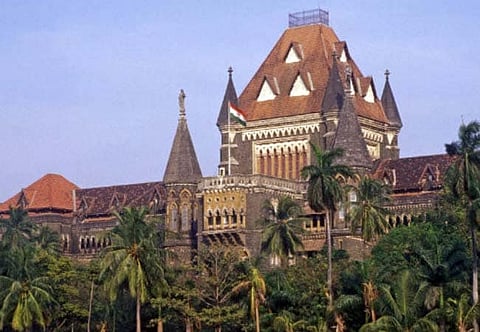 वादग्रस्त वक्तव्यांच्या पार्श्वभूमीवर उच्च न्यायालयात जनहित याचिका, महाराष्ट्र गांधी स्मारक निधी तर्फे पुढाकार