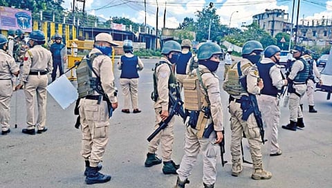 Manipur violence: मणिपूरमध्ये ४ जणांची गोळ्या झाडून हत्या, पुन्हा संचारबंदी लागू
