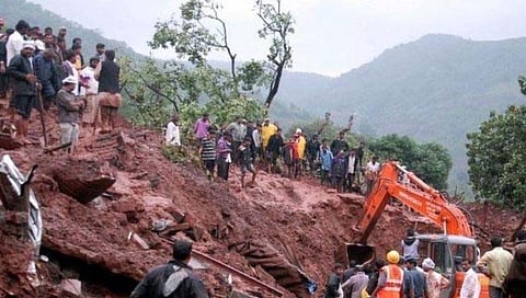 इर्शाळवाडीत आजही भयाण शांतता