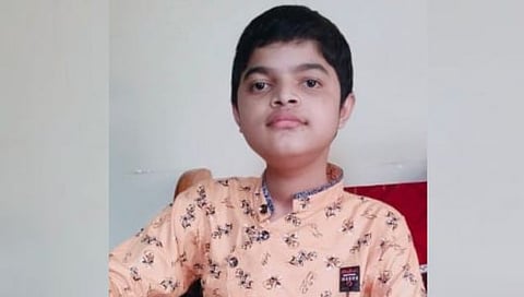 काेल्हापूर : ‘त्याला’ पुन्हा उभं करण्यासाठी कुटुंब आठ वर्ष झुंजले;पण अखेर नियती जिंकली!