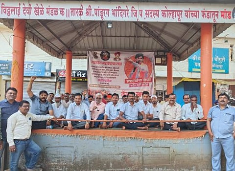 कोल्हापूर : कसबा तारळेत मुस्लिम समाज मराठा आरक्षणाच्या आंदोलनासोबत!
