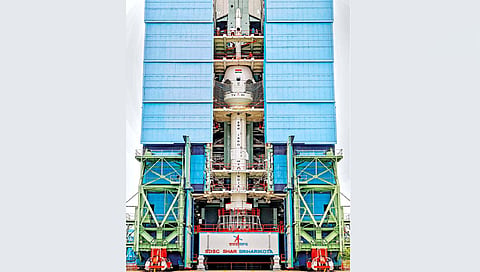 2035 ला भारतीय अंतराळ स्थानक; 2040 ला पहिला भारतीय चंद्रावर, पंतप्रधानांकडून भविष्यातील कार्यक्रमांचा आढावा