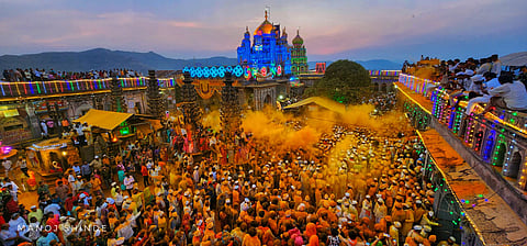Jejuri Dasara : तब्बल १८ तास रंगला जेजुरीचा मर्दानी दसरा सोहळा
