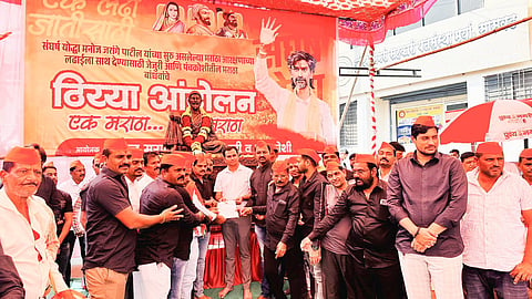 Maratha Reservation Protest : जेजुरीत मराठा समाजाचे ठिय्या आंदोलन,जागरण गोंधळ