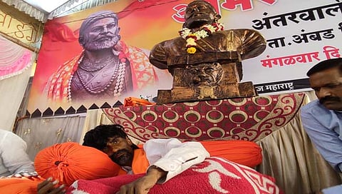 मनोज जरांगे पाटील यांची प्रकृती खालावली