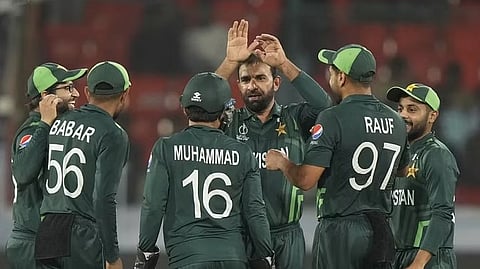 ICC World Cup : पाकिस्तानला गोलंदाजांनी वाचवले, नेदरलँड्सची झुंज अपयशी!