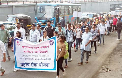पुणे : तरुणाईच्या सहभागात शांततेचा संदेश