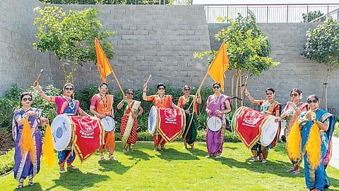 परदेशातही लावले महिला ढोल-ताशा पथकाने वेड!