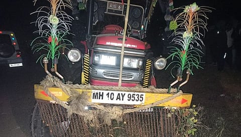 ट्रॅक्टरखाली सापडून चालकाचा मृत्यू
