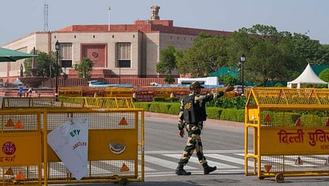 संसद भवनात जाण्यासाठी सामान्य लोकांसाठीचे नियम, खासदारांची भूमिका; जाणून घ्या अधिक माहिती