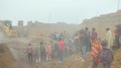 Uttarakhand : उत्तराखंडमध्ये वीटभट्टी कोसळली; ५ मजुरांचा मृत्यू, ३ गंभीर जखमी
