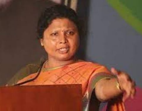 बालगंधर्व व्यवस्थित असताना कशासाठी पाडायचं? : सुषमा अंधारे यांचा सवाल