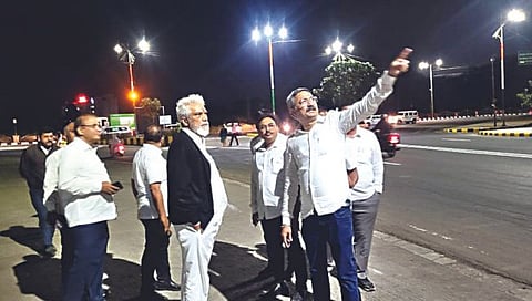 नाशिकमध्ये पंतप्रधान मोदींचा रोड-शो होणार, पालकमंत्र्यांकडून मार्गाची पाहणी