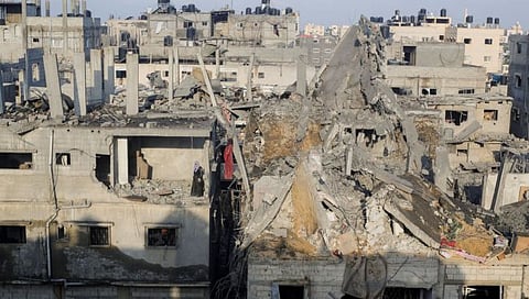 Israel-Hamas war : इस्रायलचा गाझाच्या खान युनूस शहरावर हल्ला; ६५ पॅलेस्टिनी ठार