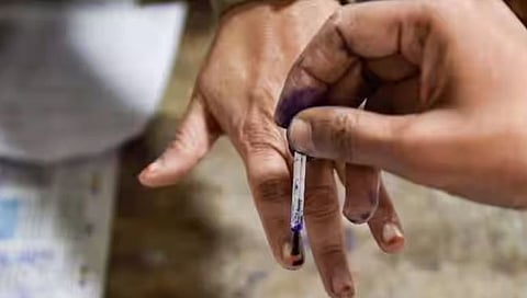 Lok Sabha Election 2024 : मतदान न केल्यास खात्यातून 350 कट?