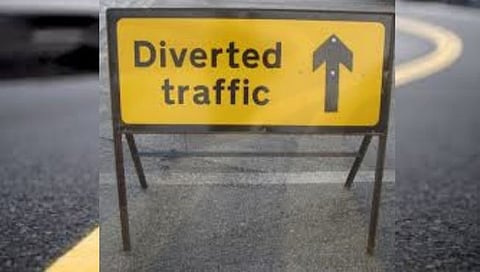 वाहतूक मार्गात बदल /
Changes in traffic routes