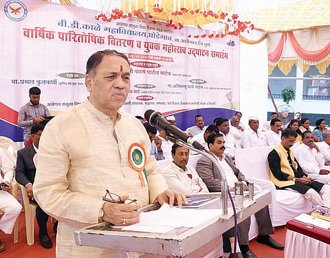 विद्यार्थ्यांनी कौशल्यावर आधारित शिक्षण घ्यावे : दिलीप वळसे पाटील