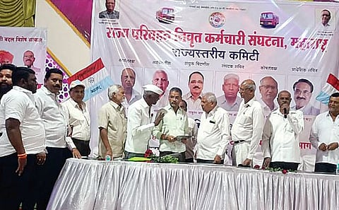 एसटी सेवानिवृत्त कर्मचार्यांचे प्रश्न सोडवू : आमदार नीलेश लंके