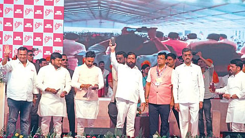 ‘शासन आपल्या दारी’ कार्यक्रमात मुख्यमंत्र्यांचे जोरदार शक्तिप्रदर्शन; भाजपचे अनेक नेते, अजित पवार गटाची कार्यक्रमाकडे पाठ
