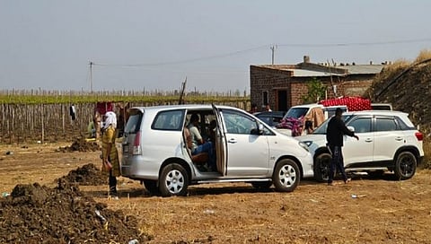 इरळी येथे धाड टाकून २४५ कोटींचे १२२.५ किलो एमडी ड्रग्ज जप्त केले.