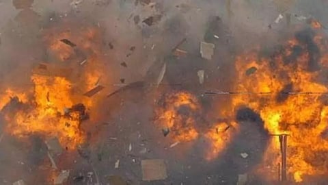 Pakistan Suicide Bomb Attack : पाकिस्तानच्या खैबर पख्तुनख्वामध्ये आत्मघाती हल्ला, 6 चिनी इंजिनिअर्स ठार