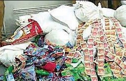 Crime News : गुटख्याचा साठा जप्त : पिकअपसह 31 लाखांचा मुद्देमाल ताब्यात