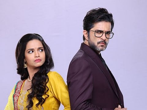 नवरी मिळे हिटलरला