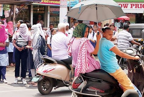 उन्हापासून पुणेकरांना किंचित दिलासा : पावसामुळे घटले तापमान