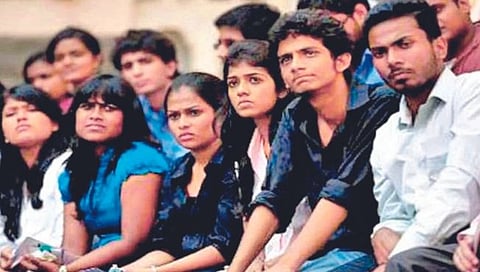 शिक्षण : उच्चशिक्षितांचे रोजगारवास्तव
