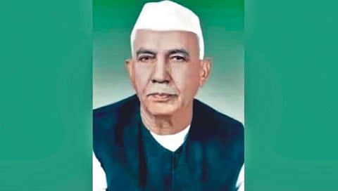 जेव्हा खुद्द पंतप्रधानांकडून पोलिसाने लाच घेतली होती