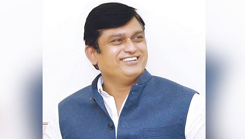 मुंबई बाजार समितीत 4 हजार कोटींचा घोटाळा : ना. महेश शिंदे